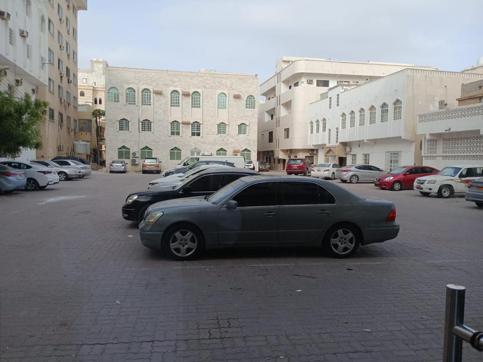 Salalah-Al Shwamekh Suites Exterior photo